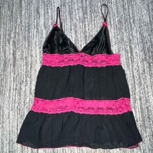 Secret Treasures Womens Size Medium‎ Sleeveless Top Black Pink Lace Fairy Goth